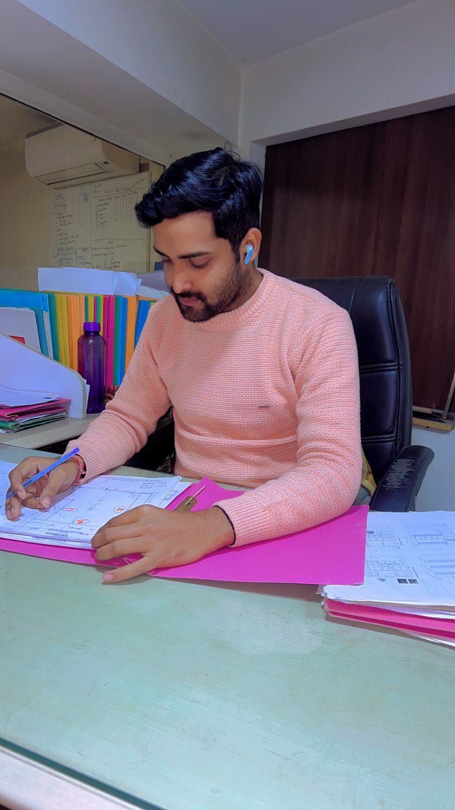 Praveen yadav work at amarty architects as site superviors